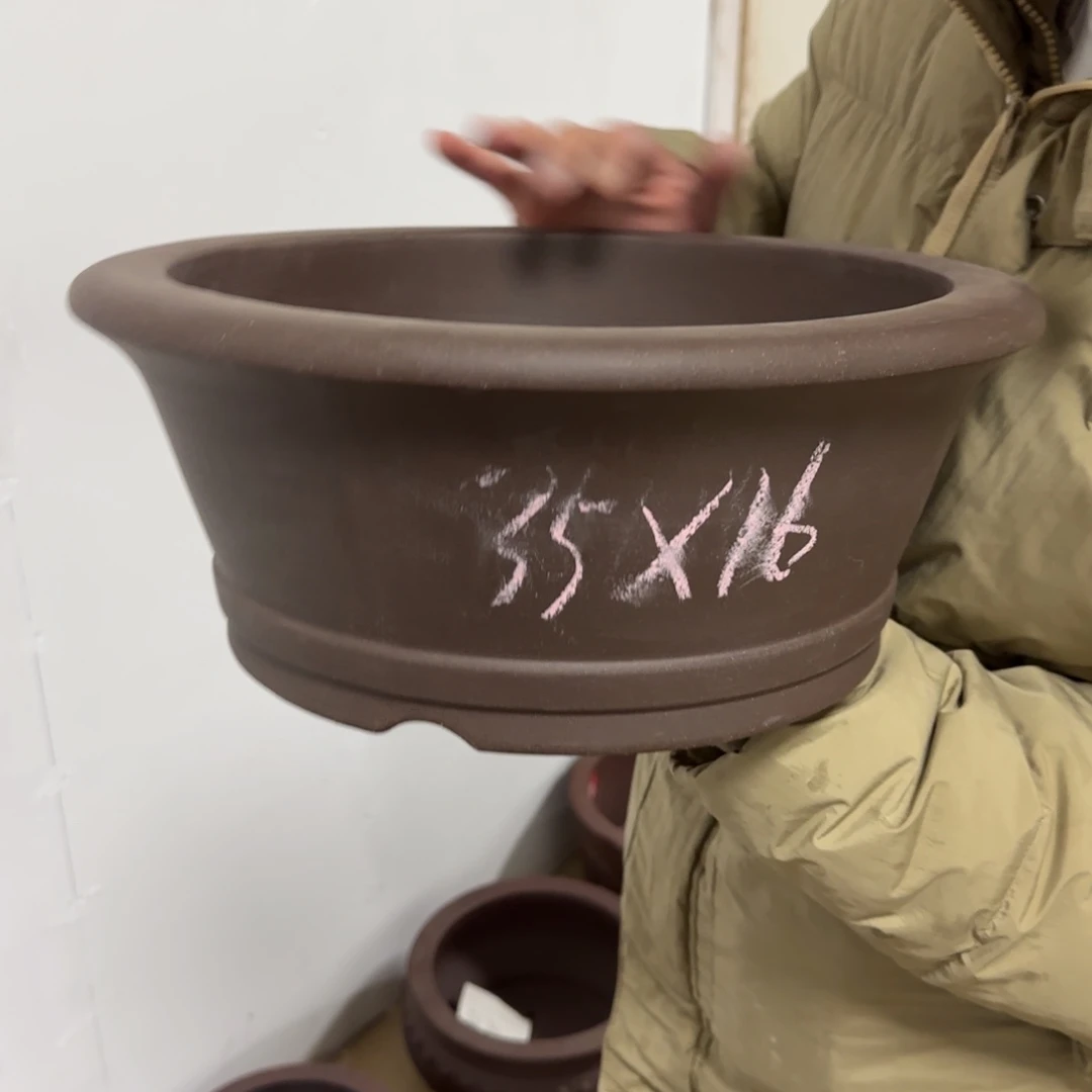 紫砂花盆呜呜呜呜
