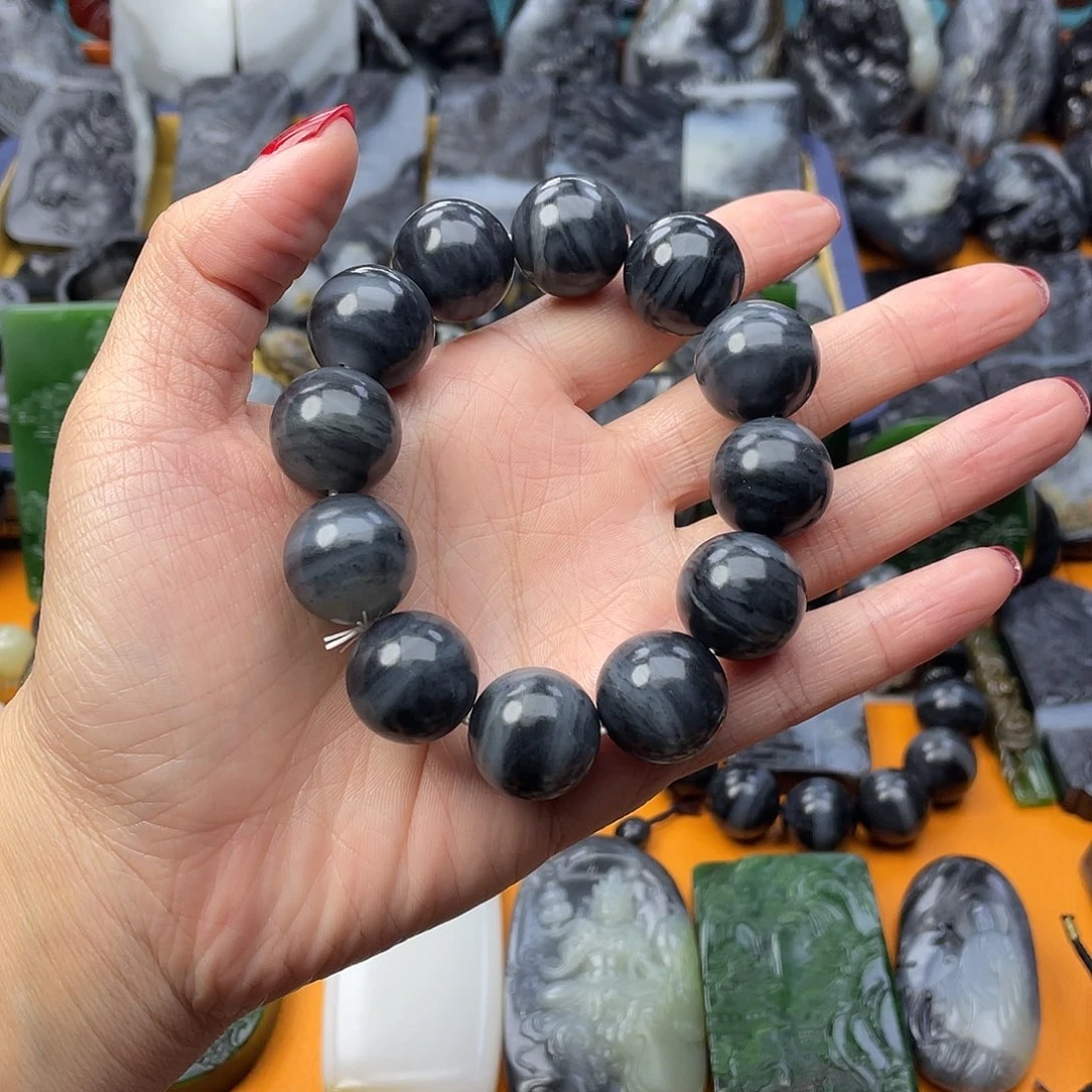 温***哥和田玉未镶嵌颈饰