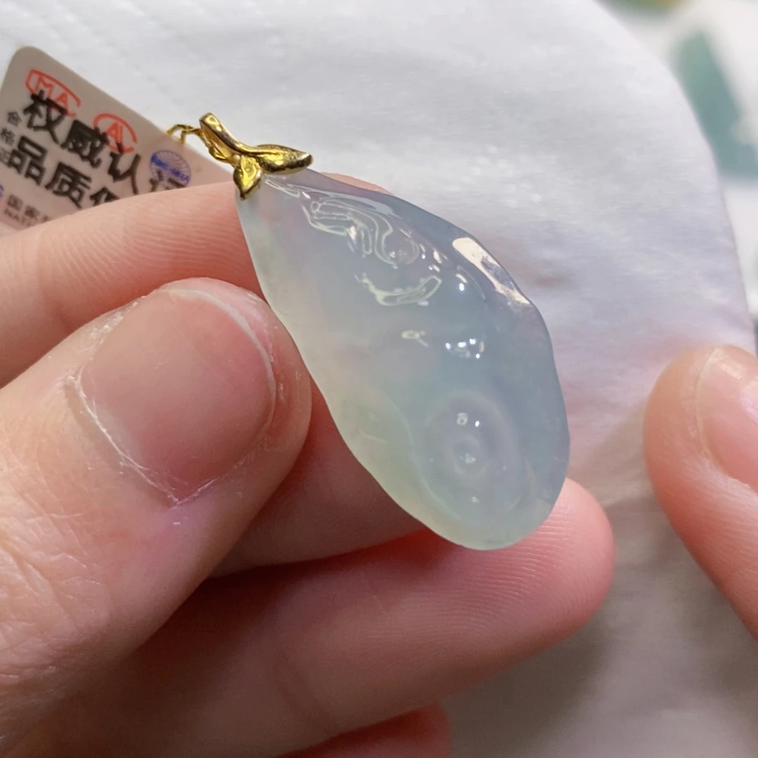 【闪购商品】翡翠吊坠(不含链)未镶嵌6422