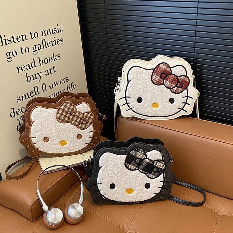 高级感小众新款可爱少女心凯蒂猫斜挎包单肩百搭秋冬通勤女包