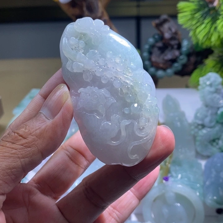 【闪购商品】翡翠未镶嵌颈饰111111111111111