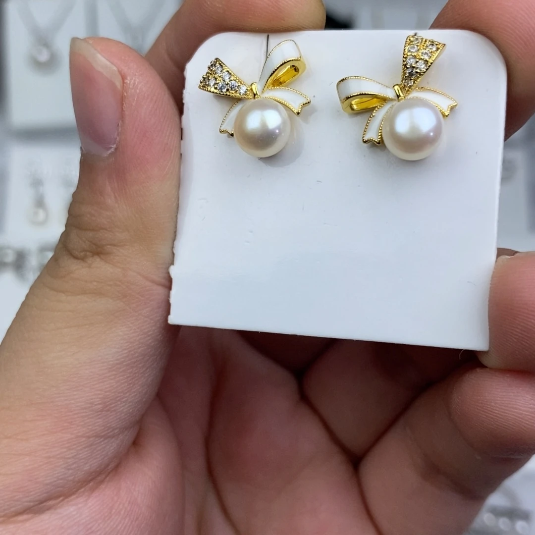 未镶嵌耳饰淡水珍珠