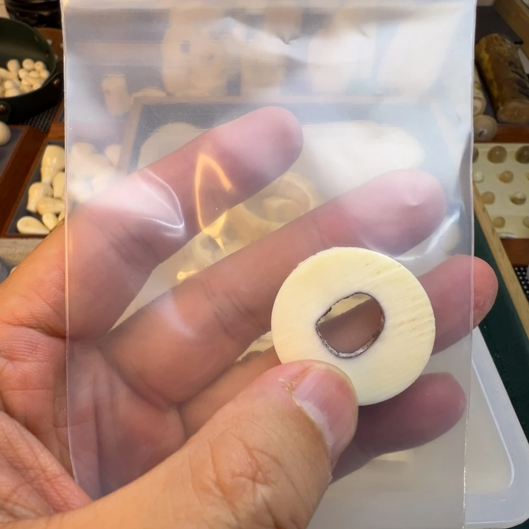 树脂制品特价处理瑕