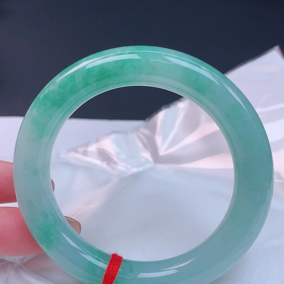 【闪购商品】未镶嵌手镯翡翠56