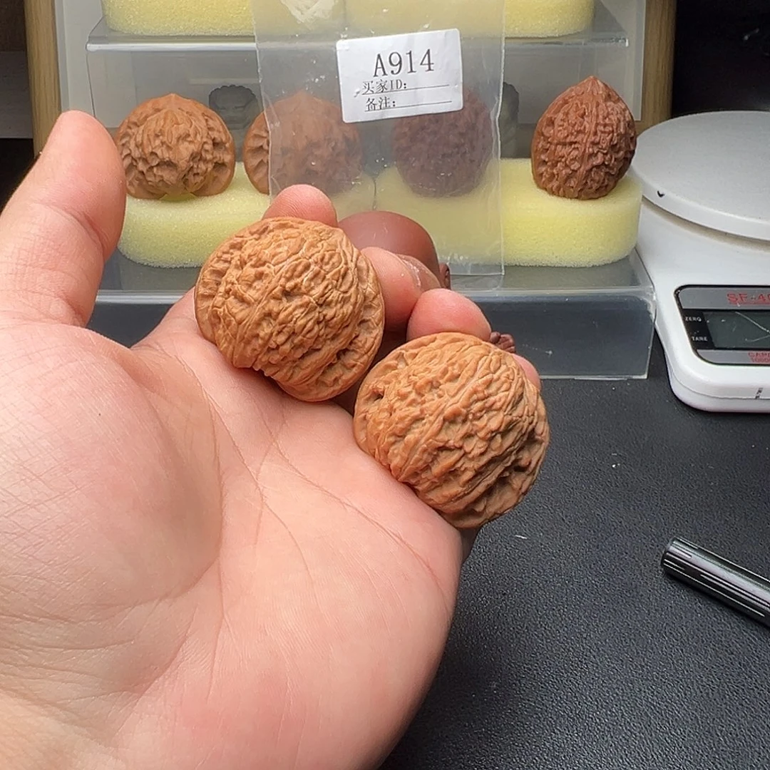 $***$手串/手链核桃A914绣球42尺全品