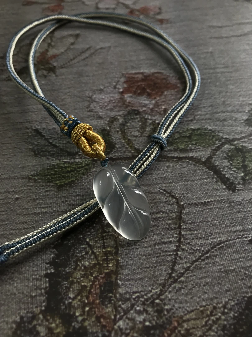 【昌昌主推款】精致高冰玛瑙玉髓大业有成金枝玉叶吊坠赠手工编绳