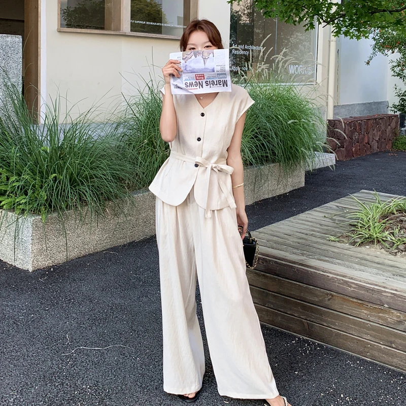 高级感亚麻套装女夏季2025新款薄款气质马甲阔腿裤老钱风女式衣服