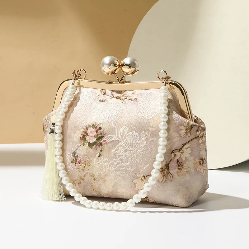 【古色古香】民族风绗缝工艺单肩刺绣扣式时尚中国风斜挎包D129