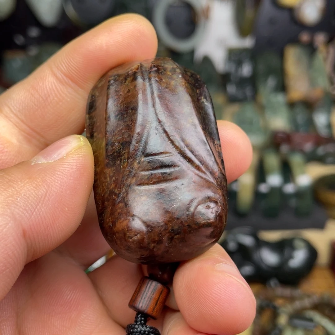 岫岩河磨玉（透闪石质玉）未镶嵌颈饰