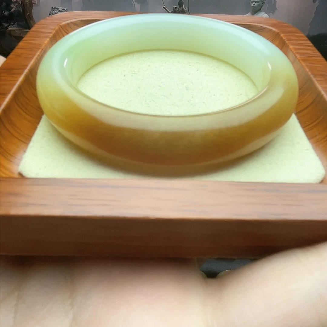 和田玉戒指未镶嵌一口糖手镯54圈口