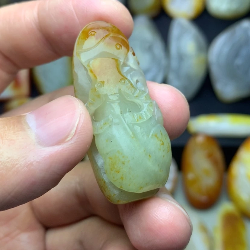 【闪购商品】和田玉未镶嵌颈饰