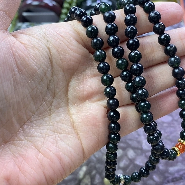 未镶嵌蛇纹石玉卡6多圈