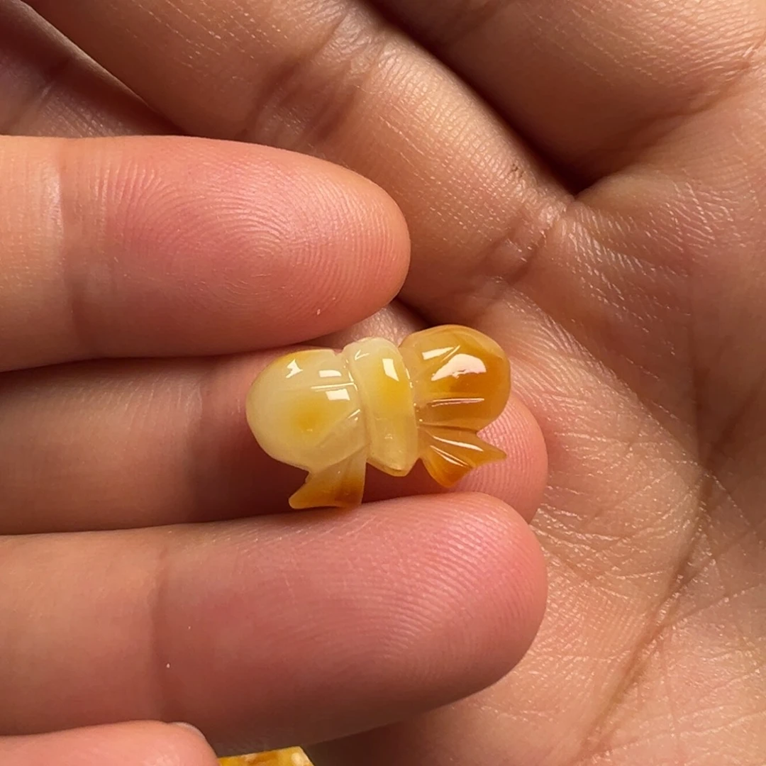 蜜蜡颈饰未镶嵌蝴蝶结