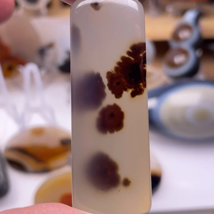 玛瑙/玉髓未镶嵌吊坠(不含链)
