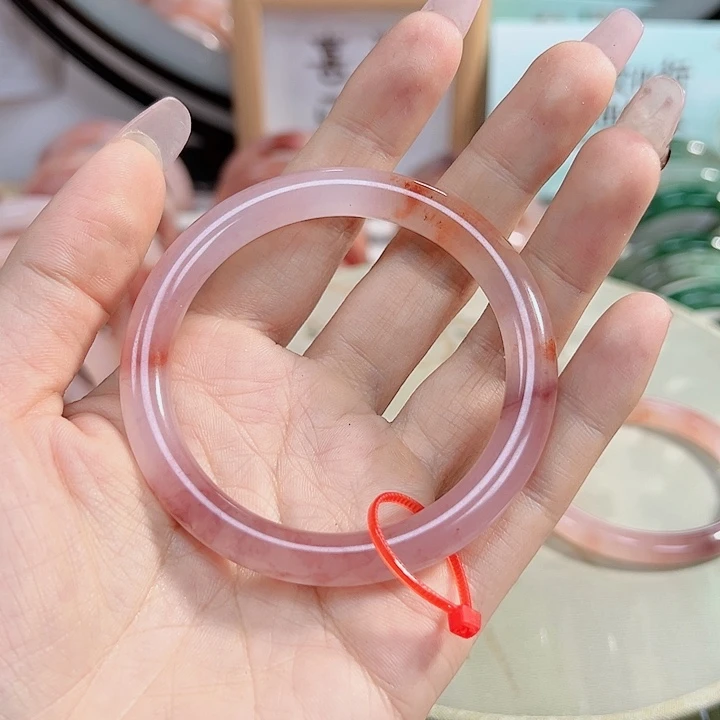 石英质玉手镯未镶嵌?**?