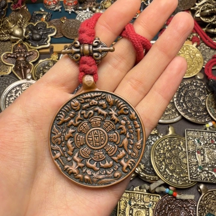 藏传文玩九宫如图