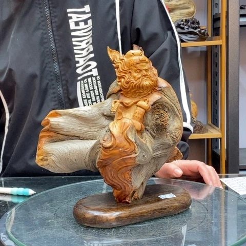 柏木（崖柏）糖****甜太行崖柏陈化料摆件