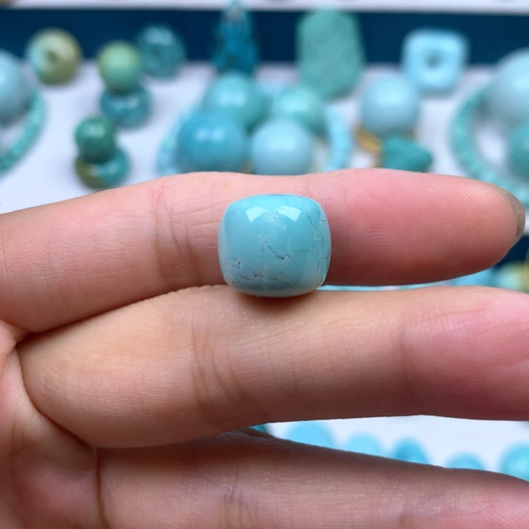 【闪购商品】未镶嵌绿松石珠宝奇石五*