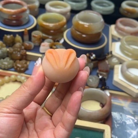 石英质玉手链合金?*憨