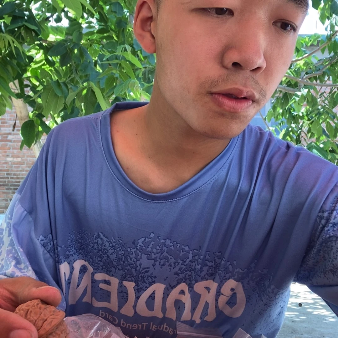 文玩核桃把件玉枕元宝