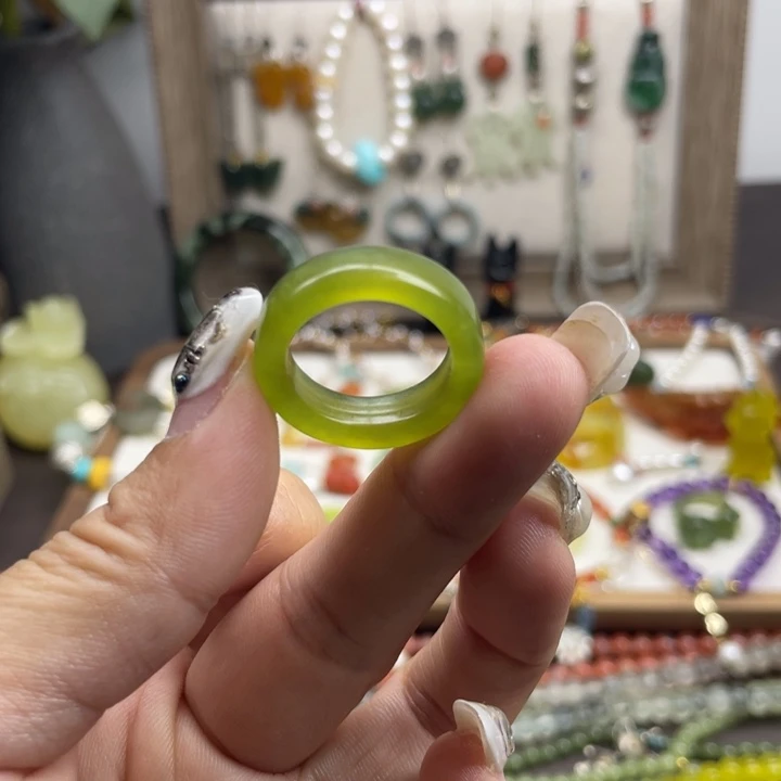 蛇纹石玉戒圈未镶嵌猫***长