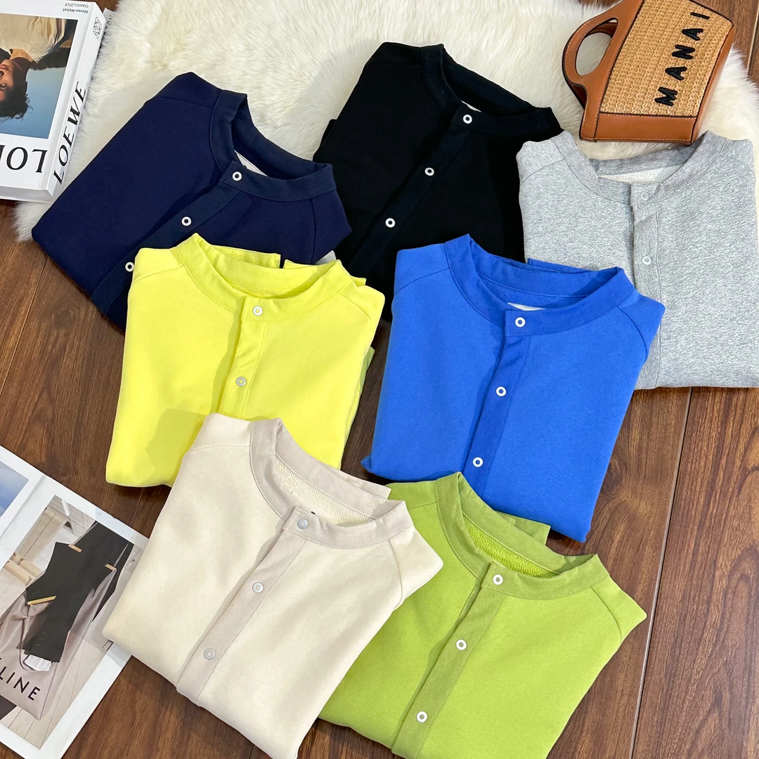 {运费补贴}韩国ins休闲氛围感！2025春极简摁扣拼接开衫 8251017