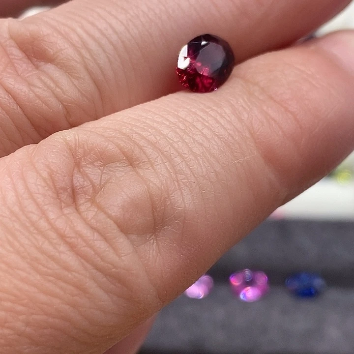 裸石石榴石未镶嵌1.775克拉