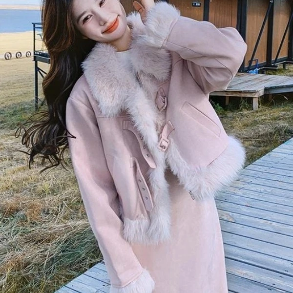奶呼呼韩系减龄粉色皮绒套装裙2025秋冬新款保暖毛毛半身裙两件套