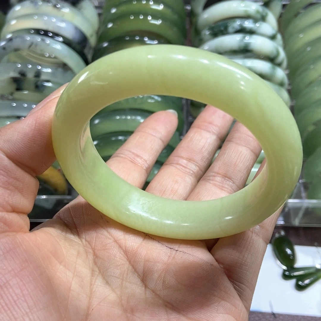 蛇纹石玉未镶嵌岫玉手镯59.7