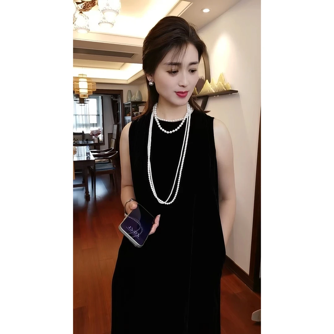 柏澜慧琳【真丝丝绒裙】无袖后背镂空纽扣设计优雅高贵连衣裙B25076