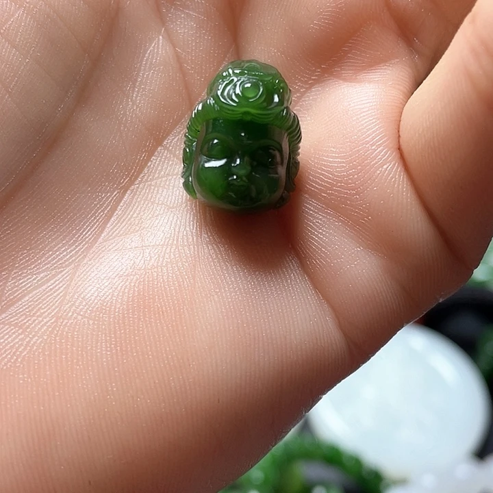 和田玉（碧玉）颈饰未镶嵌