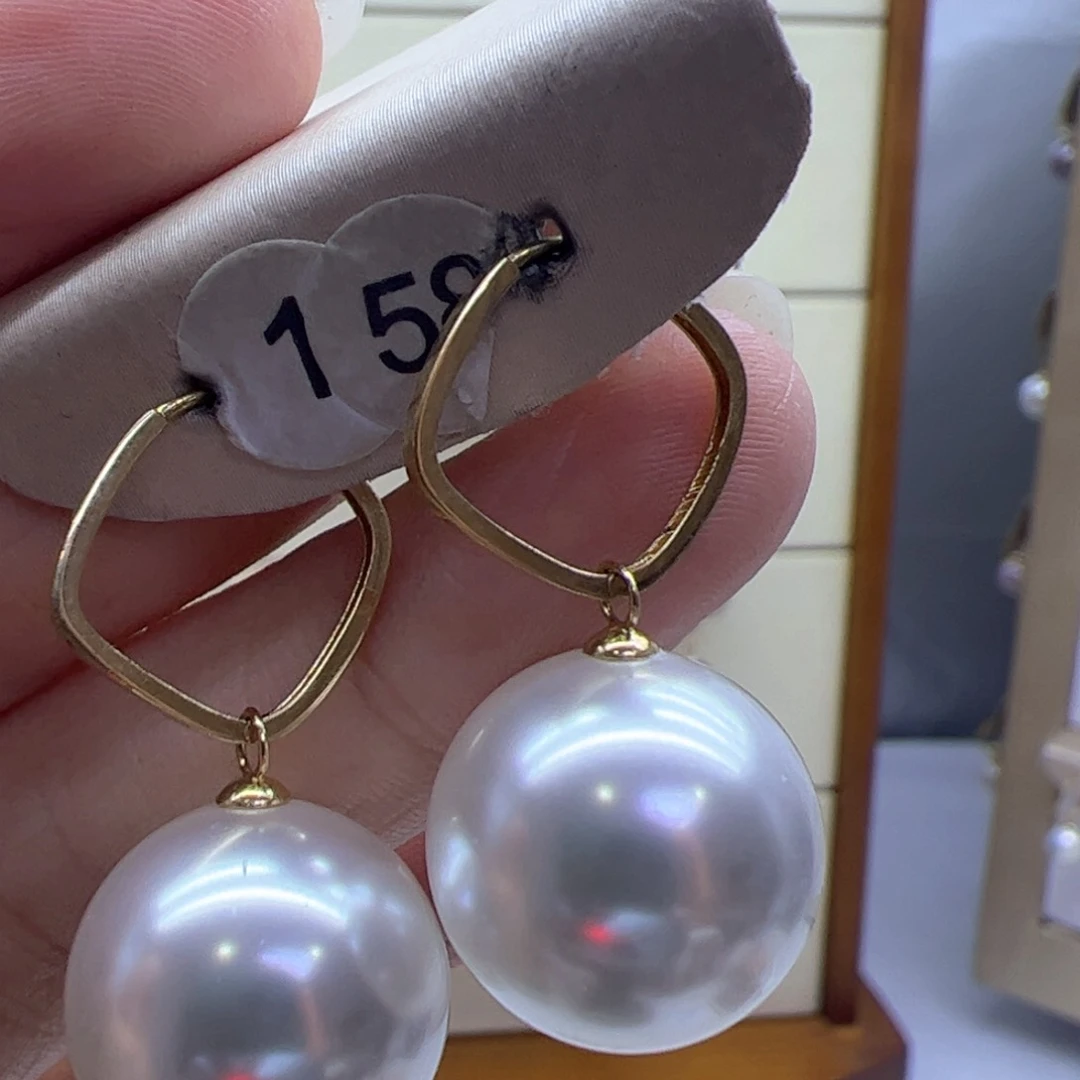 淡水珍珠耳饰18K金镶嵌
