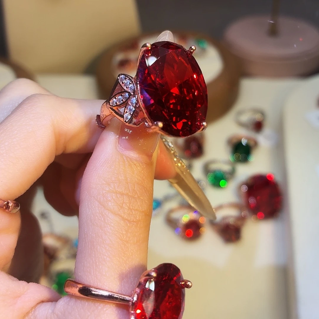 合成立方氧化锆合金三叶草