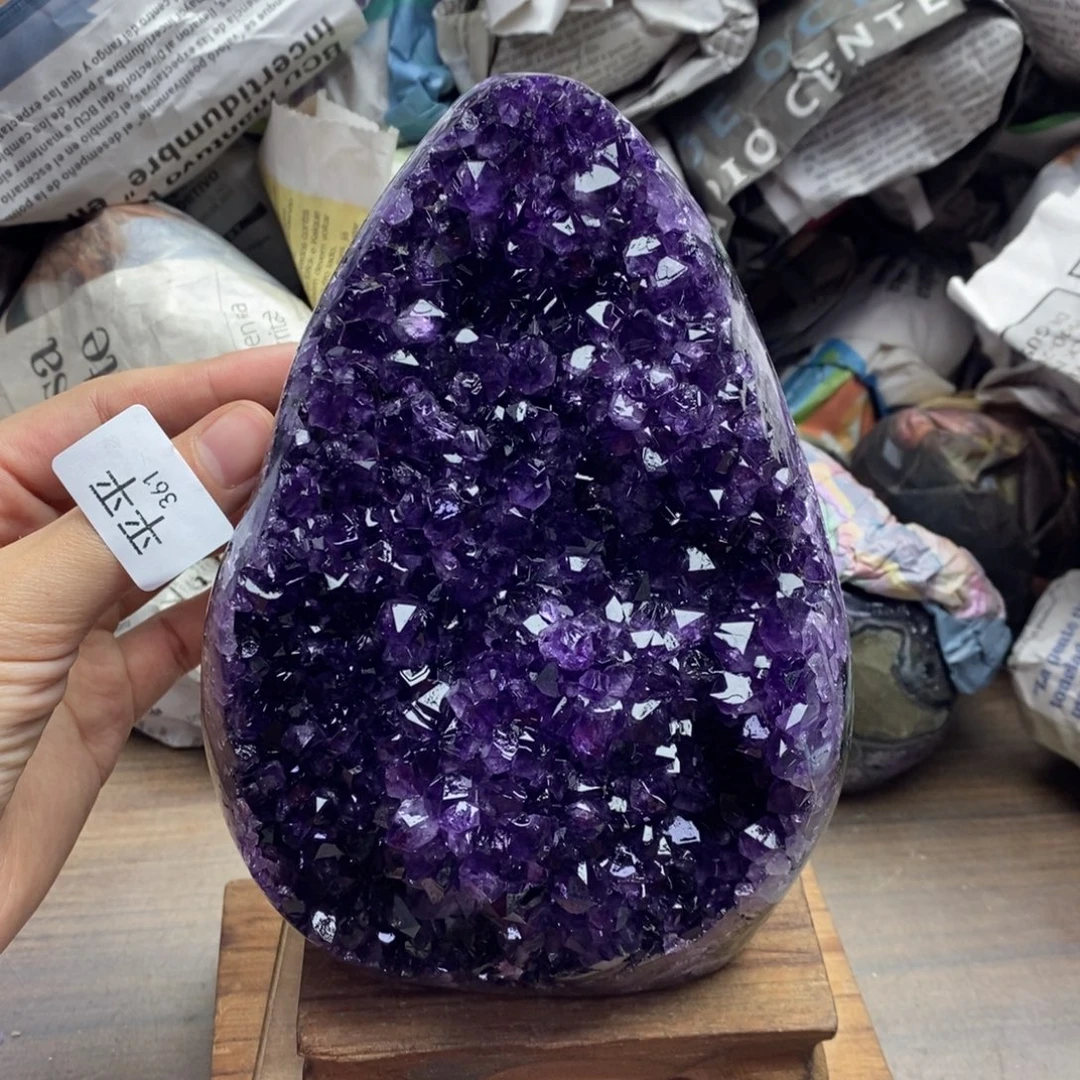 未镶嵌水晶珠宝半成品