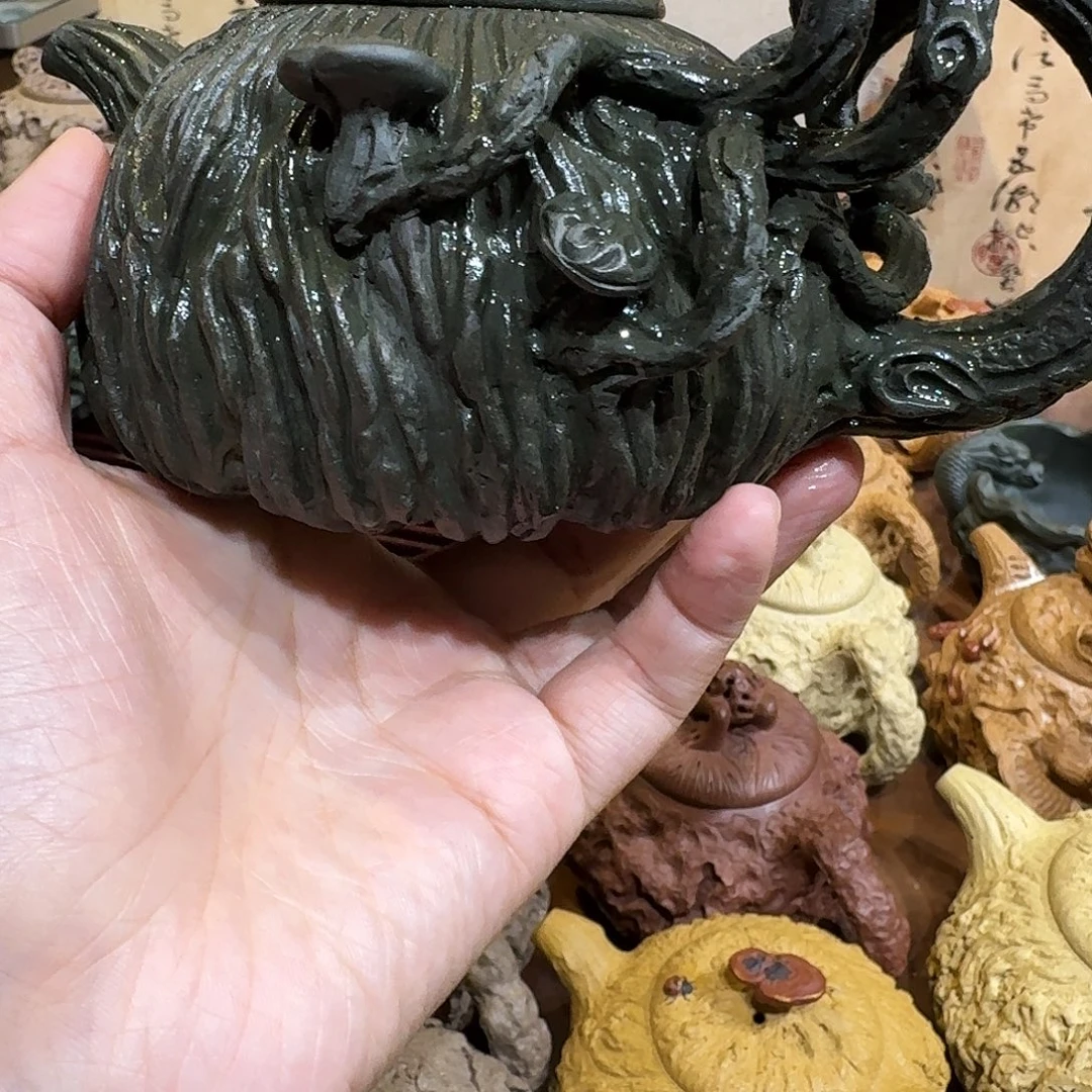 小***杨紫砂茶壶绿泥供春