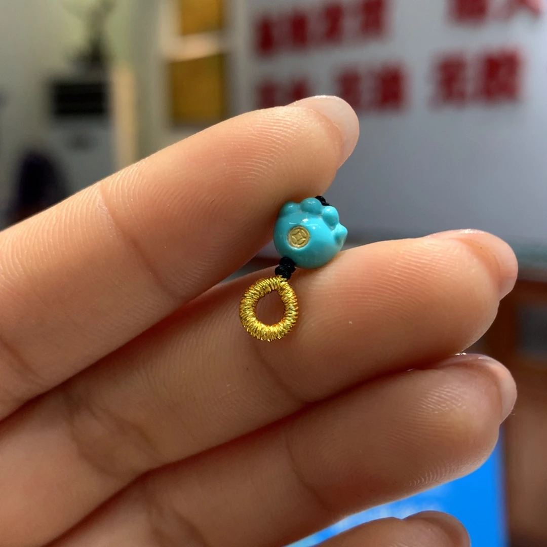 绿松石配饰未镶嵌