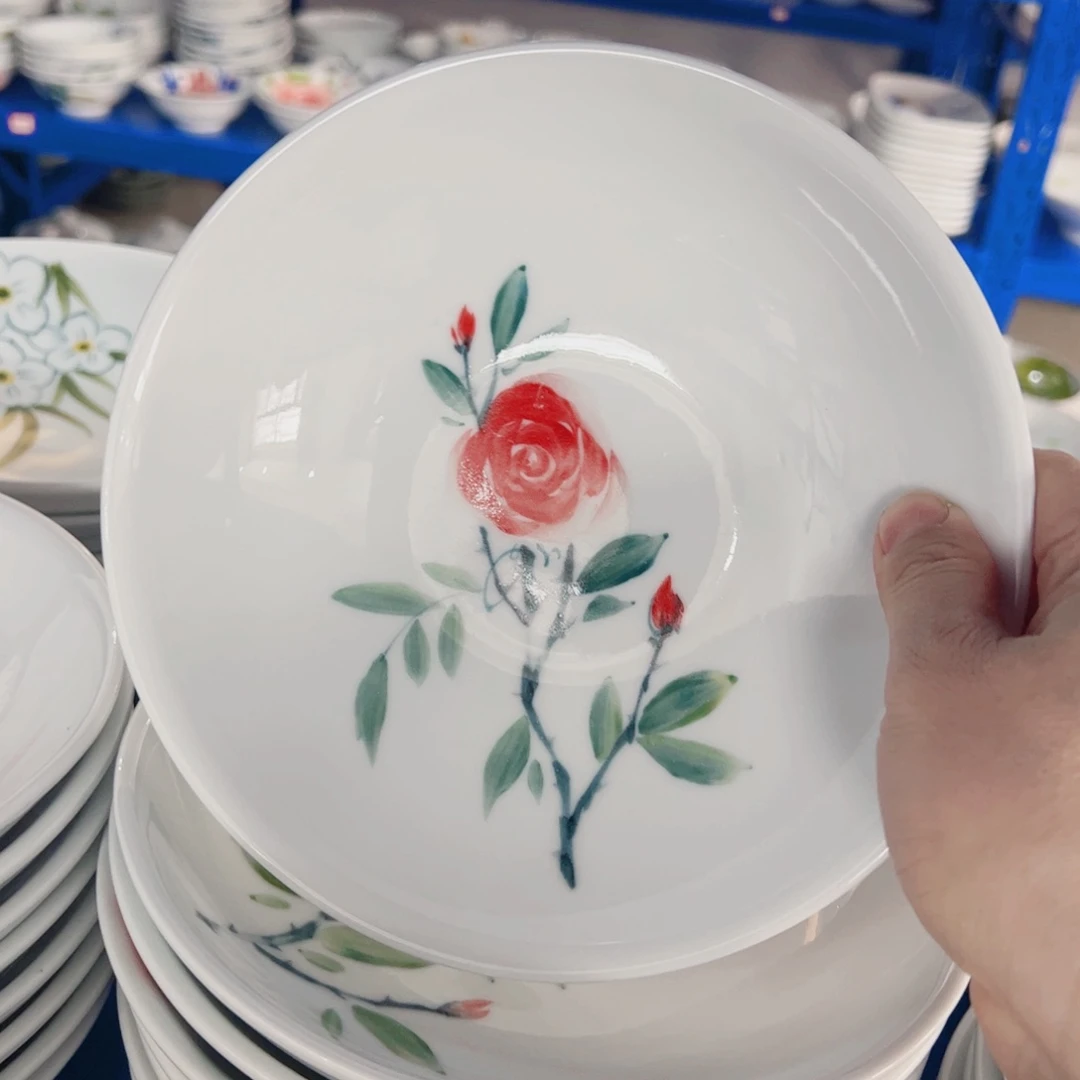 景德镇陶瓷手工手绘制作