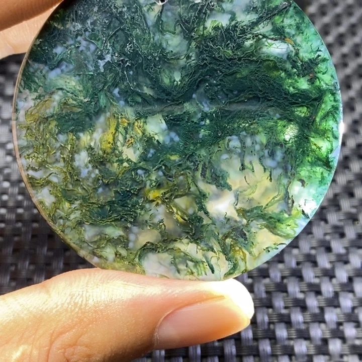 有***患玛瑙/玉髓未镶嵌玛瑙
