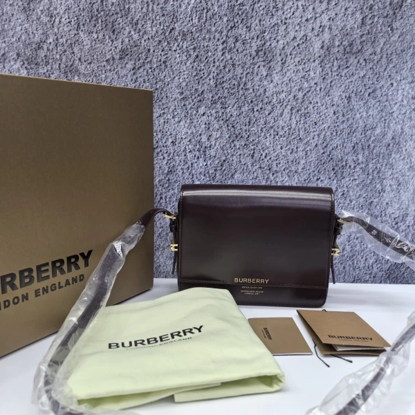 博柏利/包包/95新/19/C11927905205