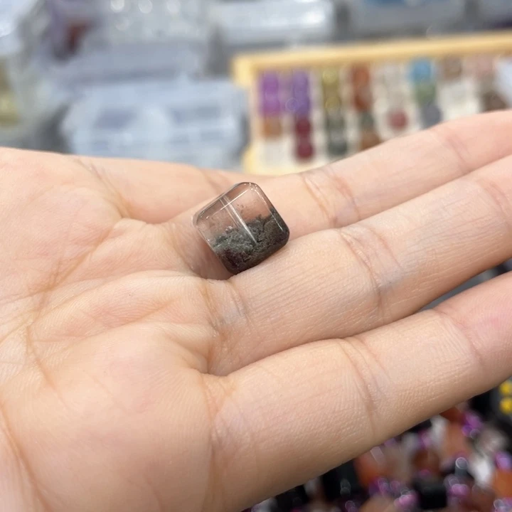 春***H水晶珠宝半成品未镶嵌