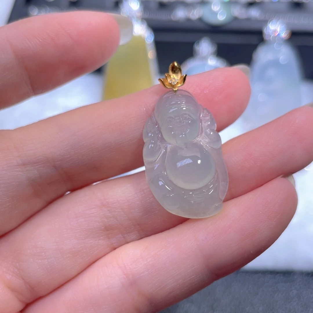 翡翠18K金镶嵌颈饰翡翠