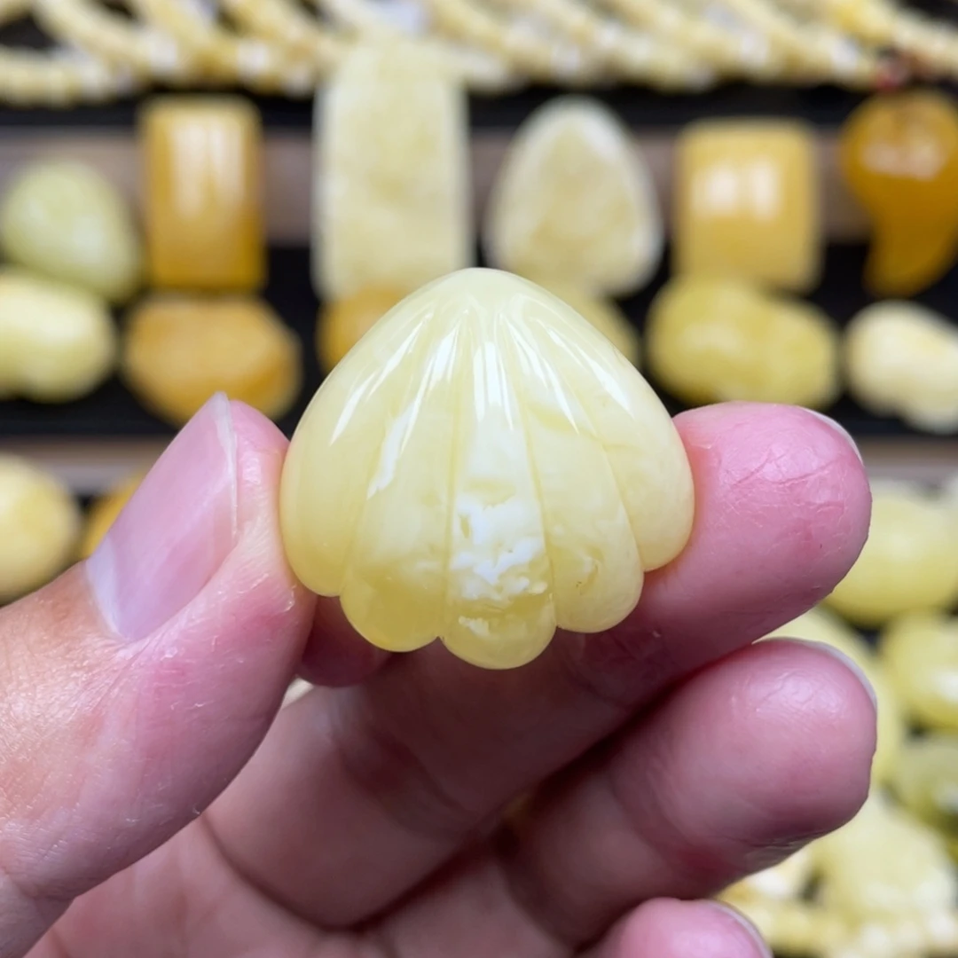 琥珀未镶嵌裸石琥珀蜜蜡