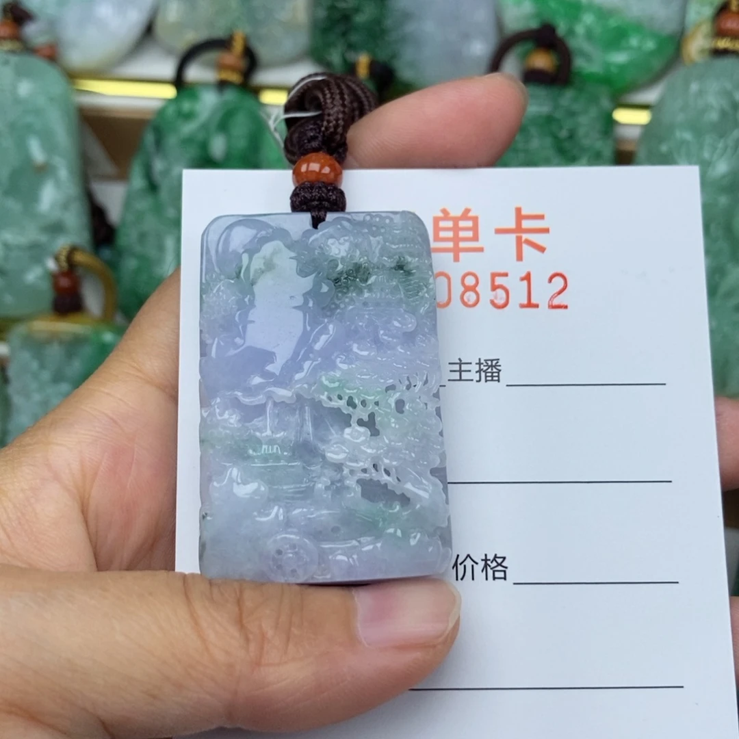 翡翠未镶嵌颈饰吊坠