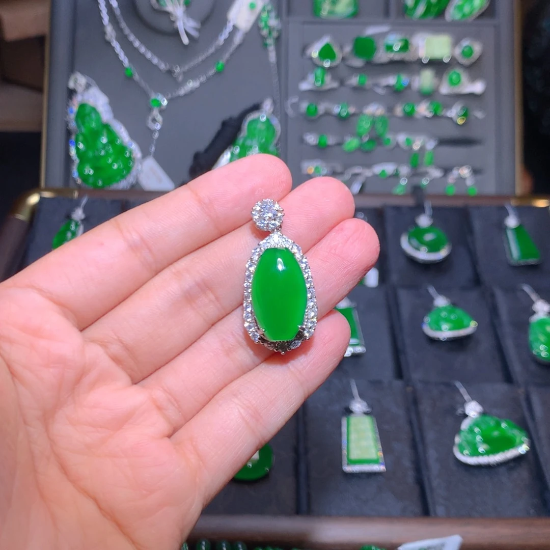 吊坠(不含链)银S925镶嵌翡翠马鞍吊坠