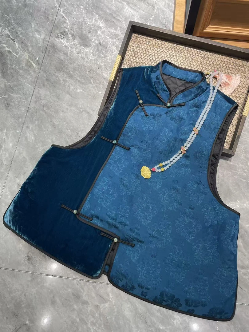 谢美丽-精选【蓝韵】同色系显白拼接马甲