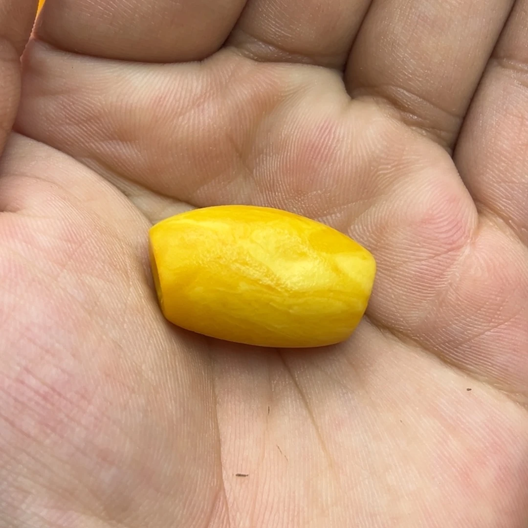 未镶嵌吊坠(不含链)蜜蜡