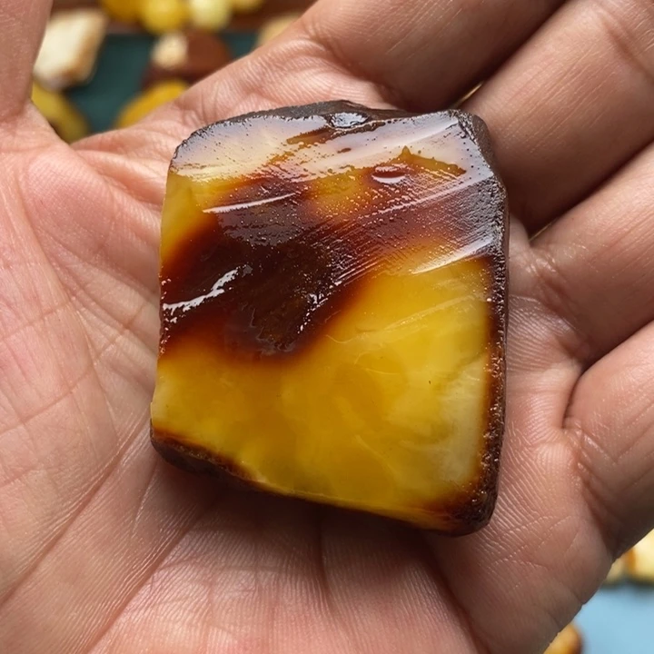 定制琥珀未镶嵌天然蜜蜡原石