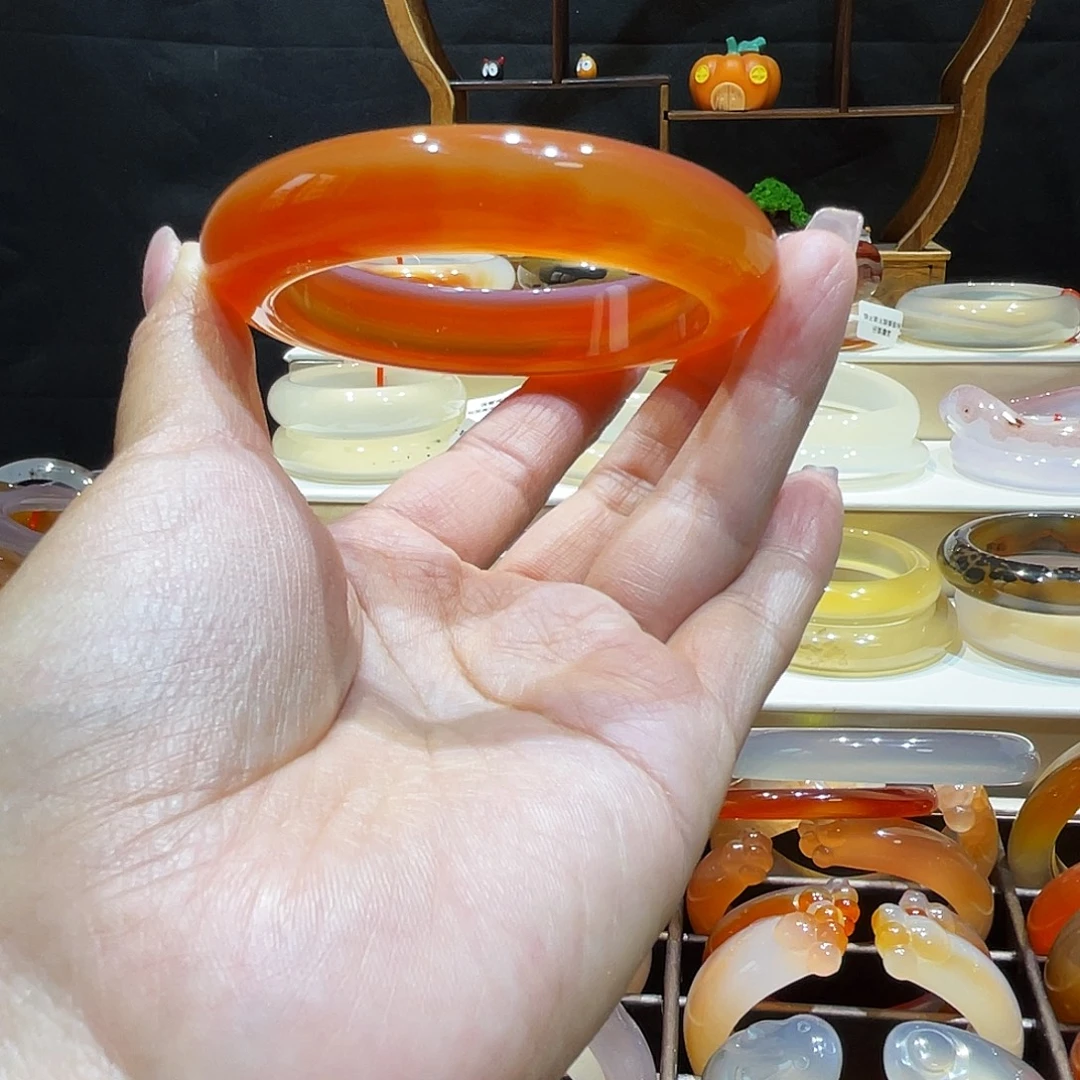 玛瑙/玉髓未镶嵌手镯