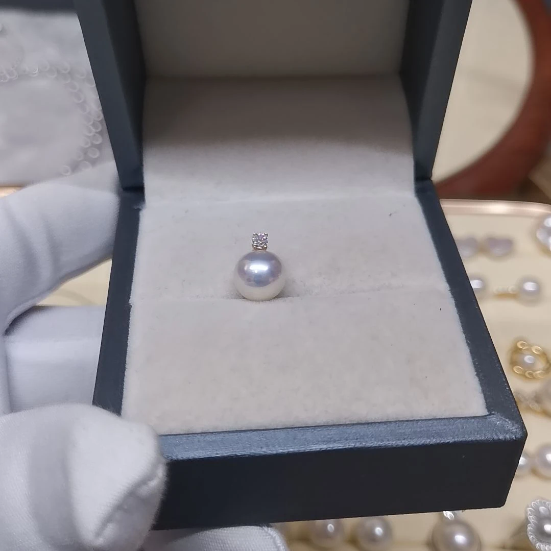 X***颈饰淡水珍珠18K金镶嵌