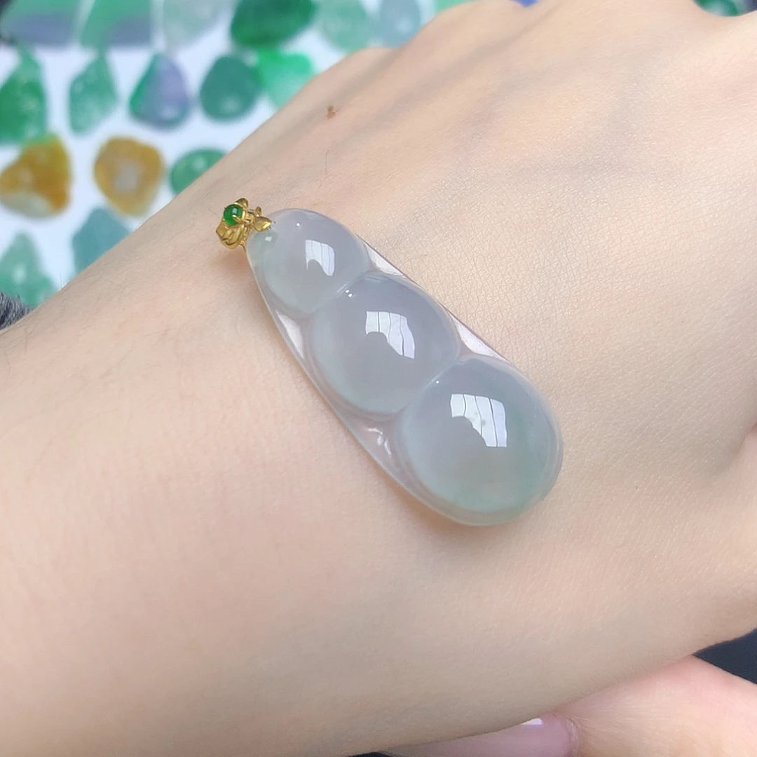 翡翠颈饰18K金镶嵌888888888888888